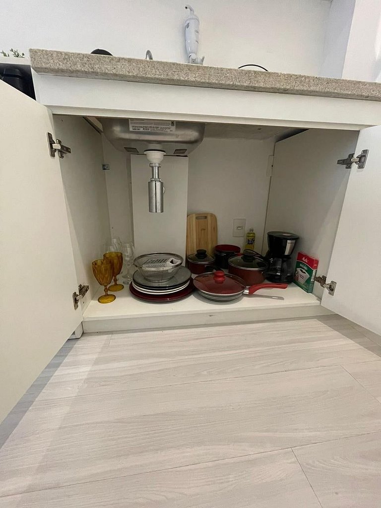 Apartamento novo próximo ao metrô república
