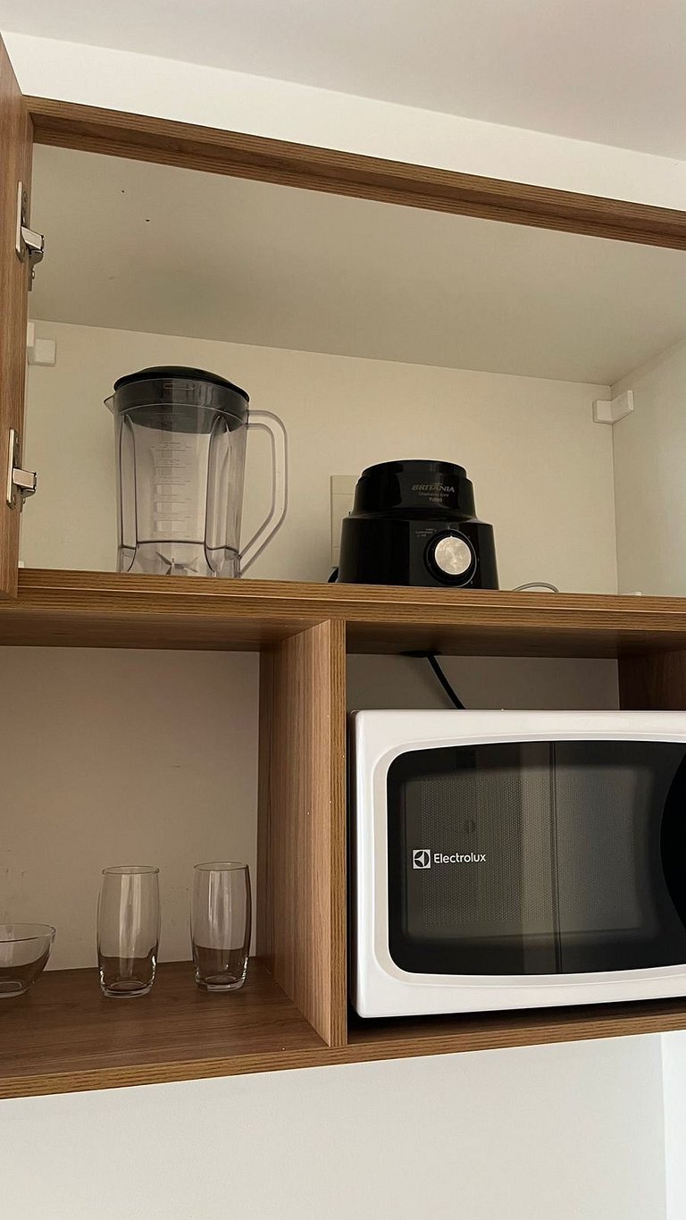 Apartamento com piscina próximo ao metro
