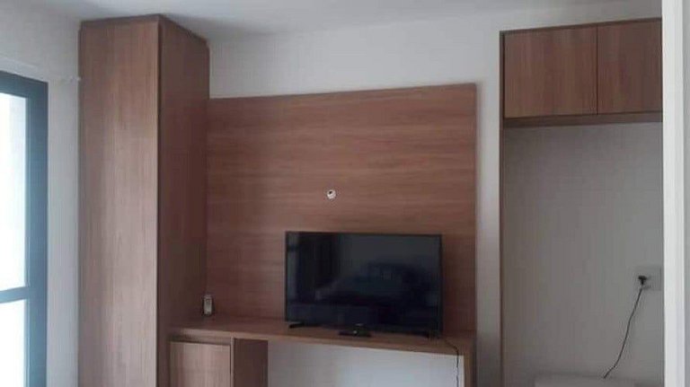 Apartamento com piscina próximo ao metro