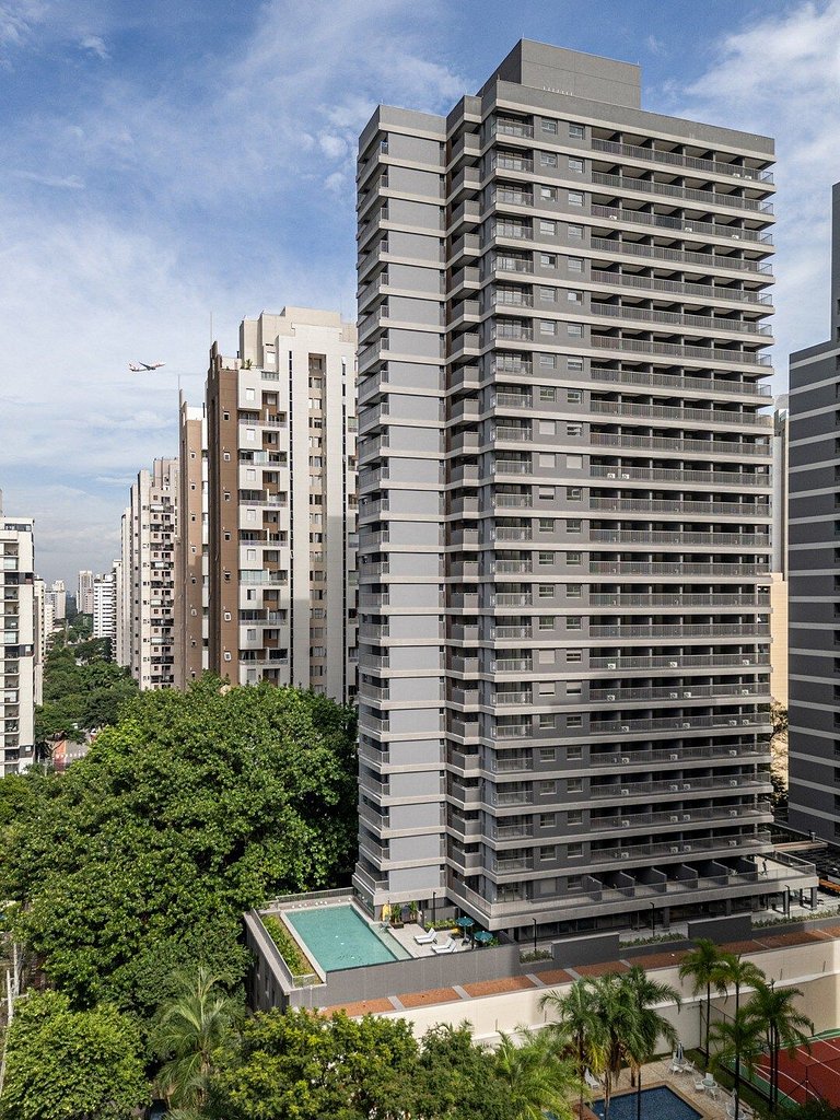 Studio em prédio novo e moderno  - Moema