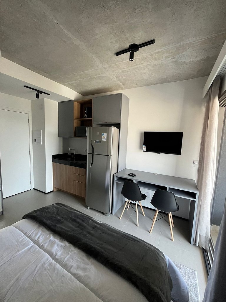 Studio  Novo  Jardins x Oscar Freire,  andar alto
