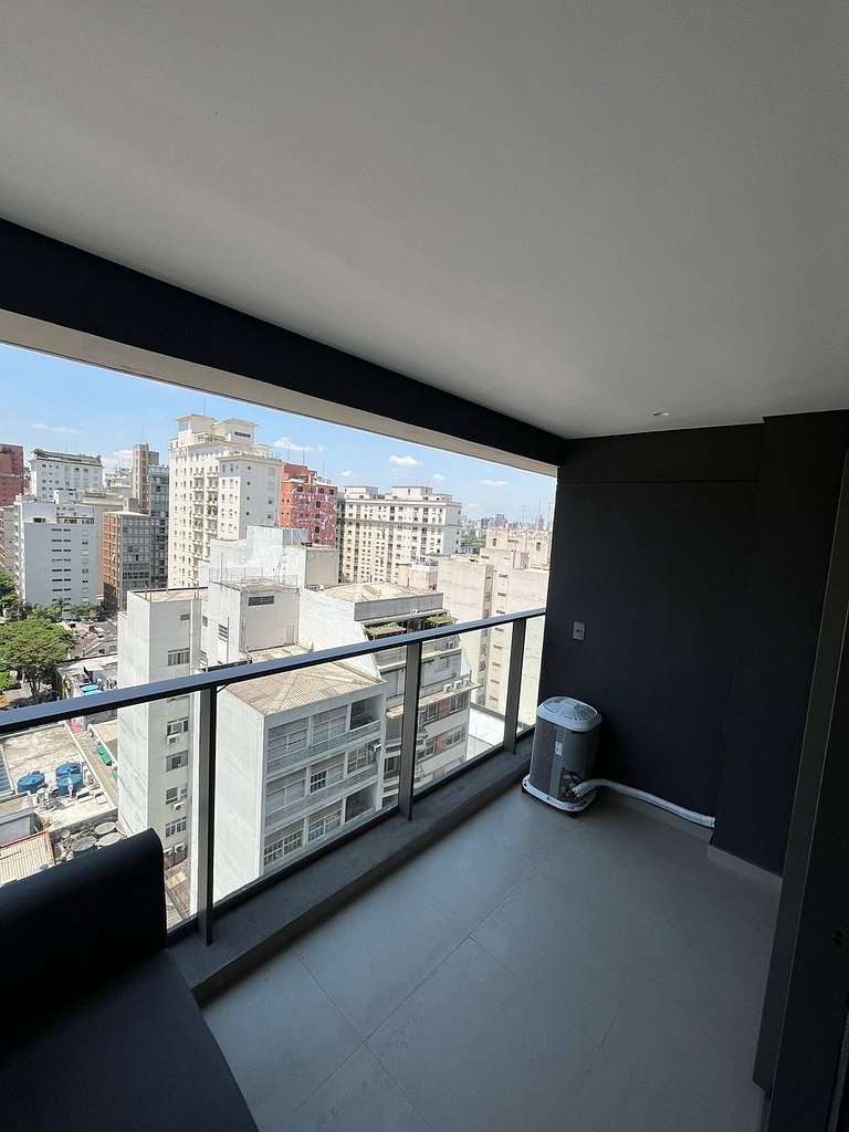 Studio  Novo  Jardins x Oscar Freire,  andar alto