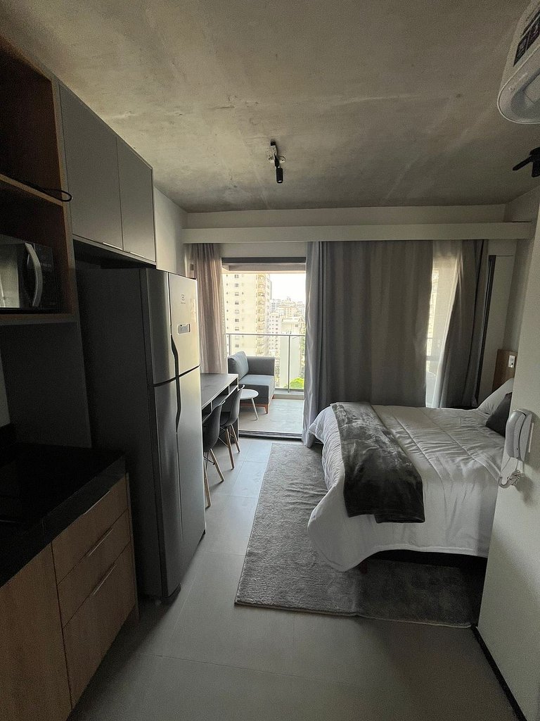 Studio  Novo  Jardins x Oscar Freire,  andar alto