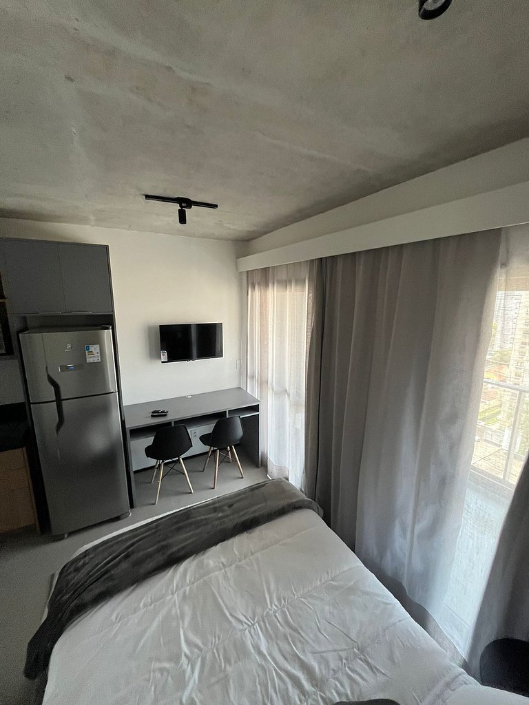 Studio  Novo  Jardins x Oscar Freire,  andar alto