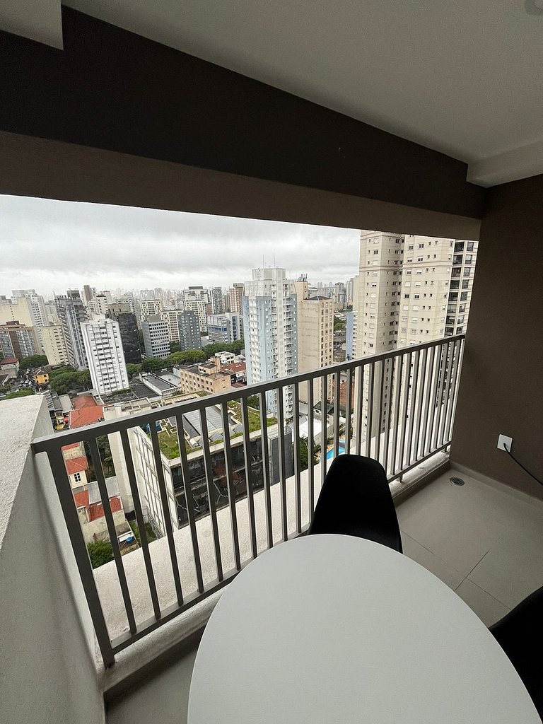 Vila Mariana lindo e novo V444