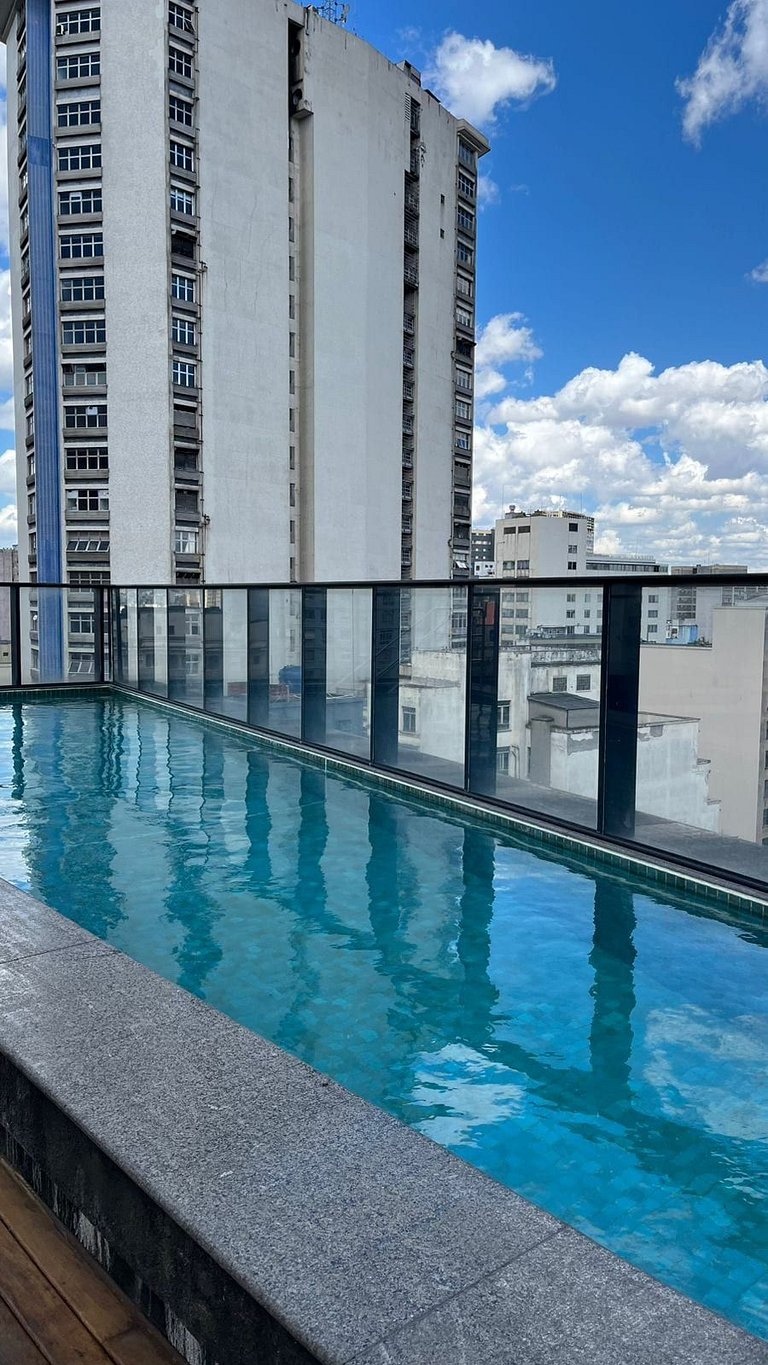 Estúdio completo Metrô Republica, piscina lazer24h