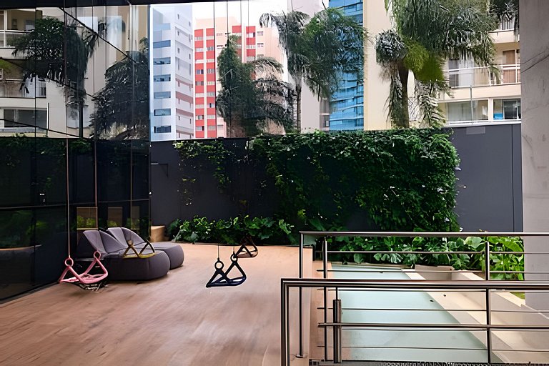 Apto completo Prox Av Paulista  50m Metro Paraiso
