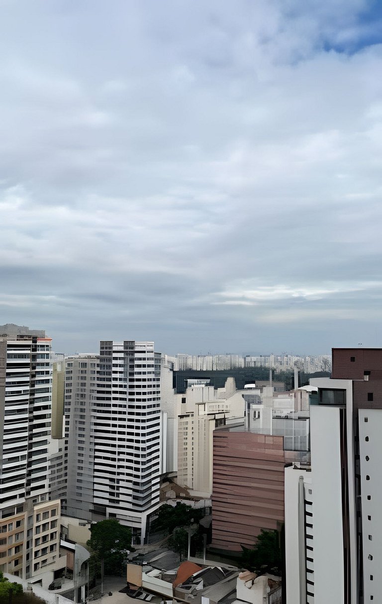Apto completo Prox Av Paulista  50m Metro Paraiso