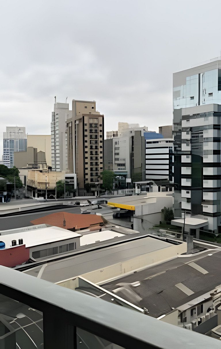 Apto completo Prox Av Paulista  50m Metro Paraiso