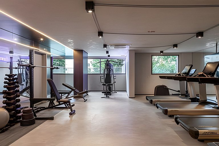 Studio em prédio novo e moderno  - Moema